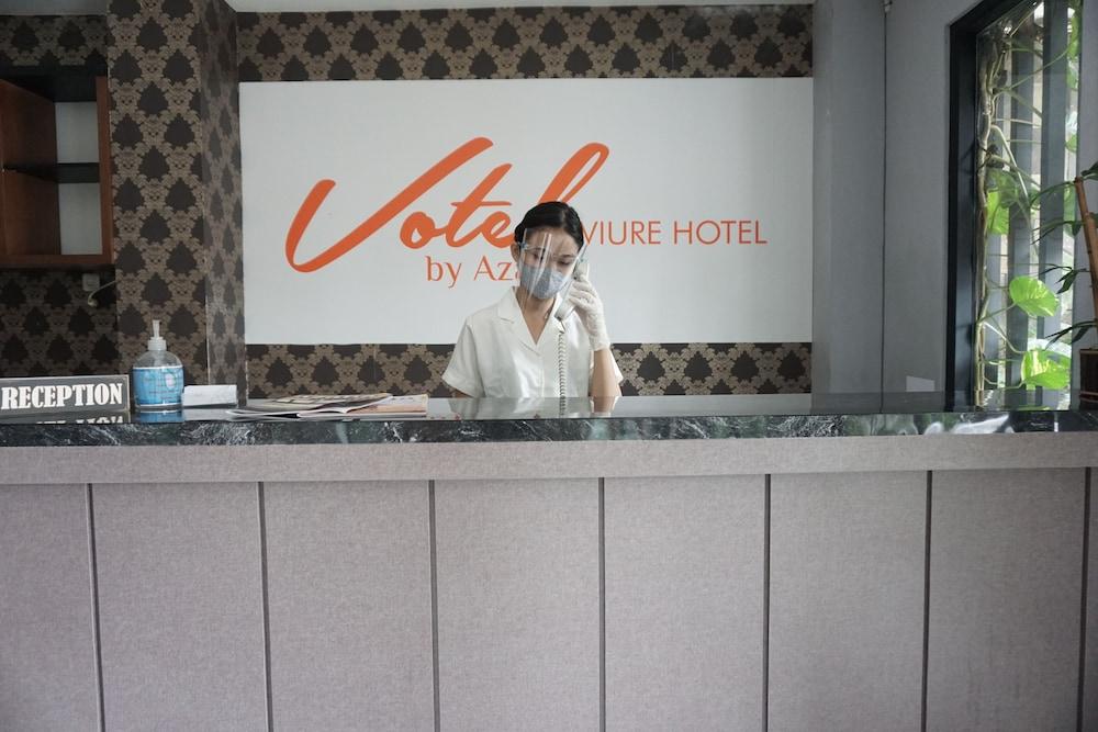 Votel Viure Hotel Jogjakarta Maguwo Εξωτερικό φωτογραφία