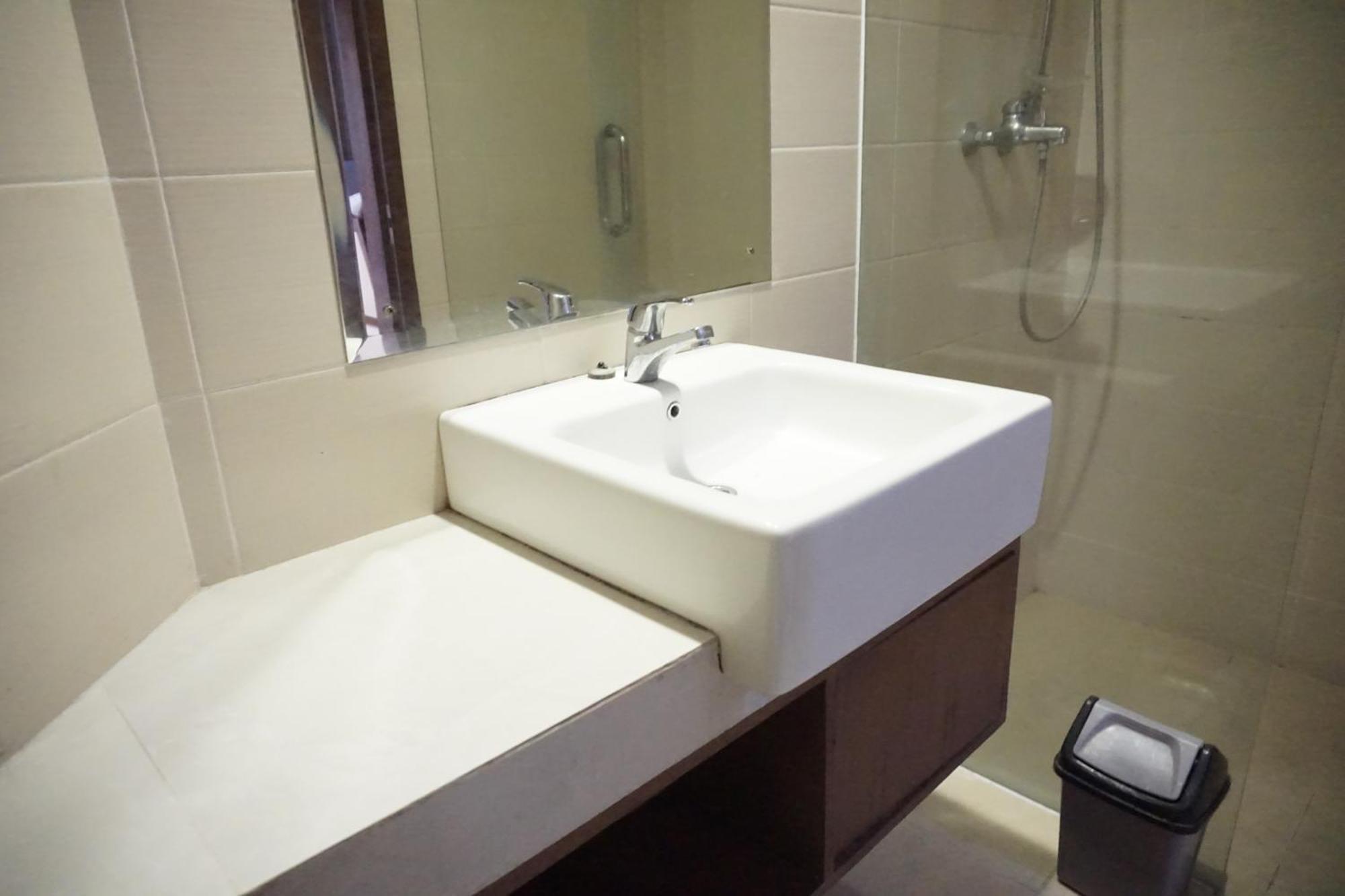 Votel Viure Hotel Jogjakarta Maguwo Εξωτερικό φωτογραφία