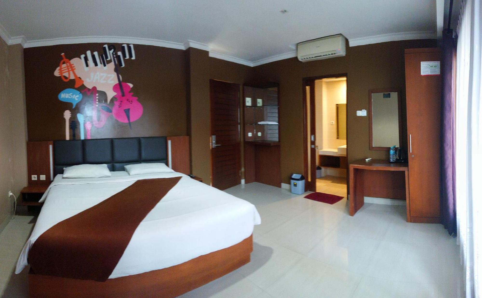 Votel Viure Hotel Jogjakarta Maguwo Εξωτερικό φωτογραφία