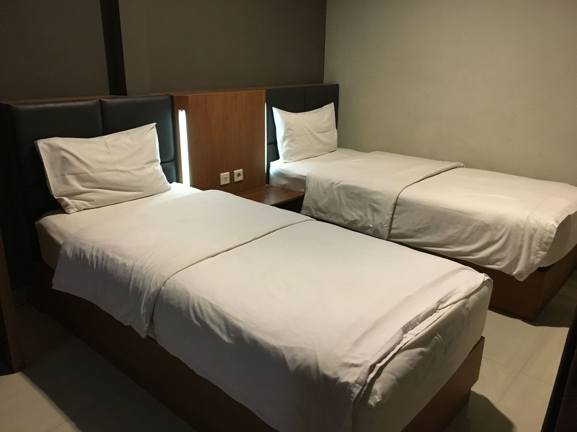 Votel Viure Hotel Jogjakarta Maguwo Εξωτερικό φωτογραφία