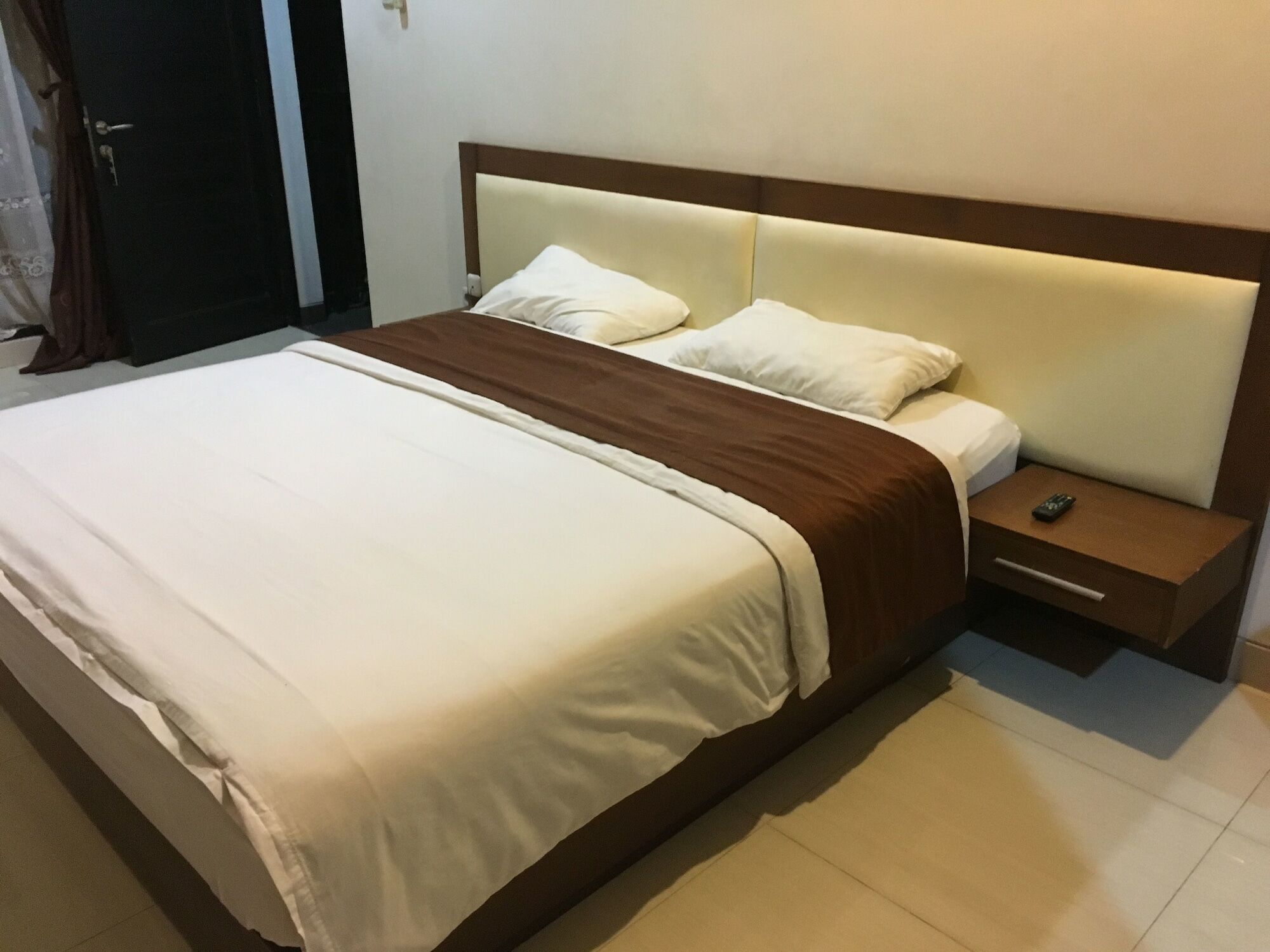 Votel Viure Hotel Jogjakarta Maguwo Εξωτερικό φωτογραφία